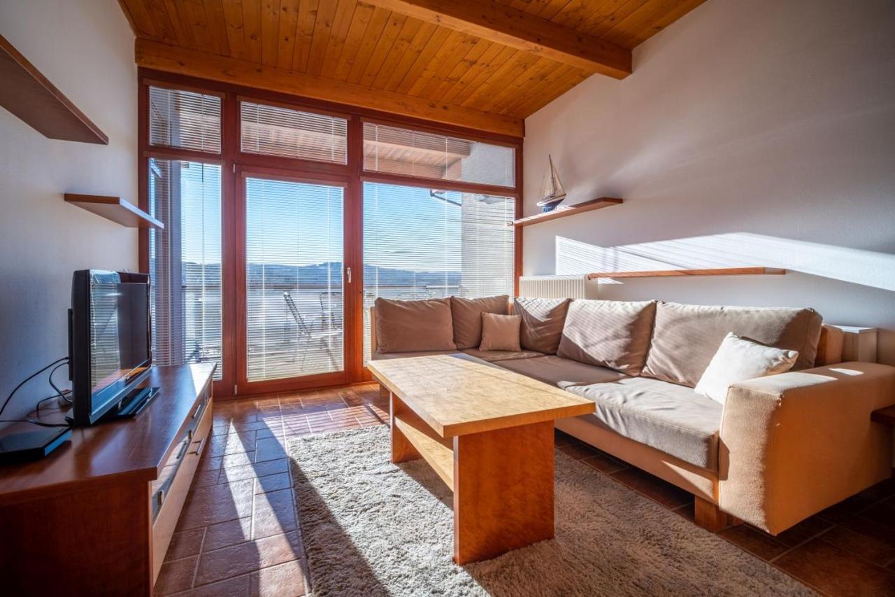 Apartment Doky D8 - Lipno Home Lipno nad Vltavou Eksteriør bilde